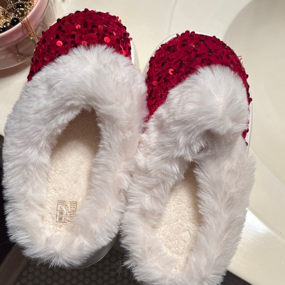 Cozy Red Sequin Women's Slippers